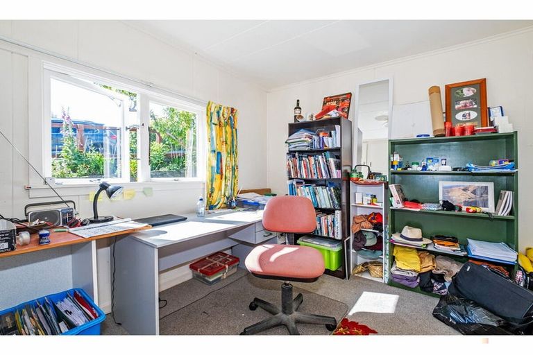 Photo of property in 6 Sutter Street, Seaview, Timaru, 7910