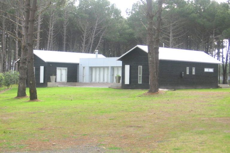 Photo of property in 827 Matarangi Drive, Matarangi, Whitianga, 3592