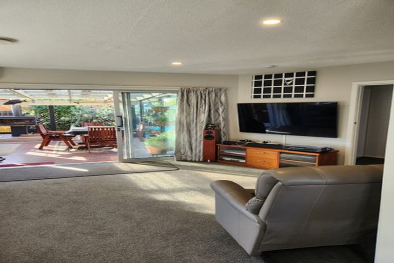 Photo of property in 36 Ivory Street, Rangiora, 7400