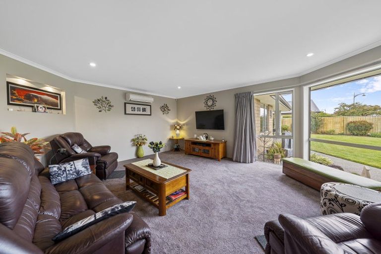 Photo of property in 15 Sutherland Drive, Kaiapoi, 7630