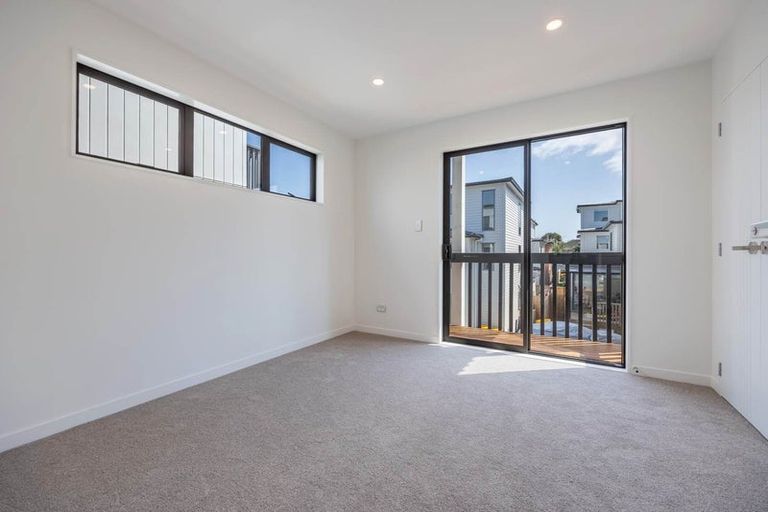 Photo of property in 6/57 Kervil Avenue, Te Atatu Peninsula, Auckland, 0610