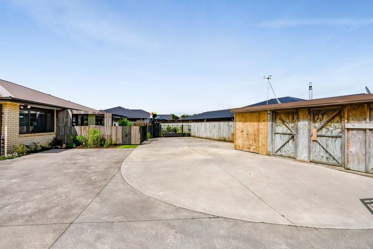 Photo of property in 18a Estate Grove, Inglewood, 4330