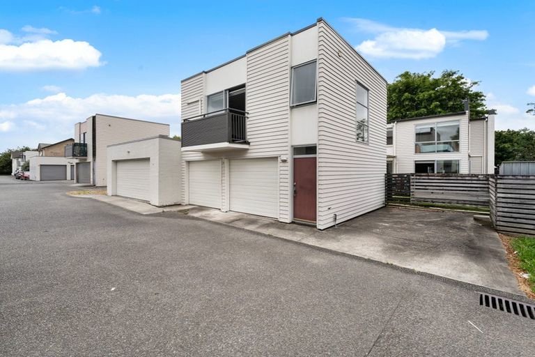 Photo of property in 19 Mcginty Street, Takanini, 2112