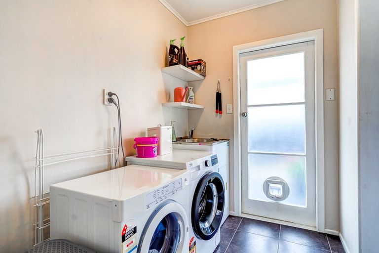 Photo of property in 37 Frederick Drive, Dinsdale, Hamilton, 3204