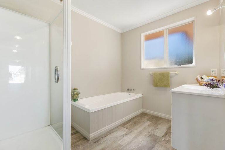 Photo of property in 9 Fenwick Crescent, Cromwell, 9310