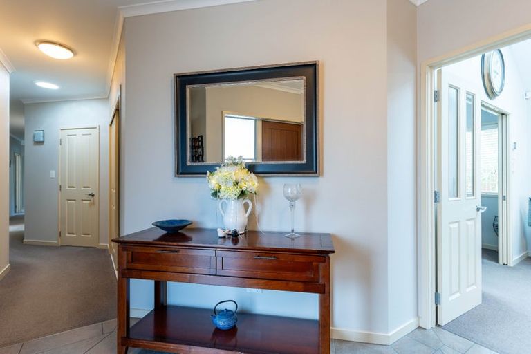 Photo of property in 35 Masefield Terrace, Kelvin Grove, Palmerston North, 4414