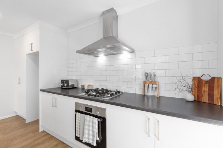 Photo of property in 6 Martingale Drive, Whitby, Porirua, 5024