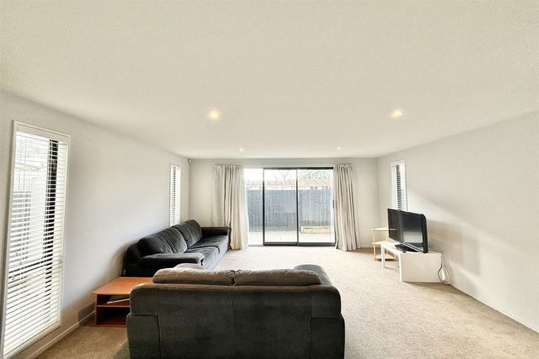Photo of property in 3/946 Colombo Street, St Albans, Christchurch, 8014