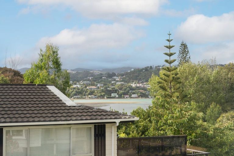 Photo of property in 18a Penryn Drive, Camborne, Porirua, 5026