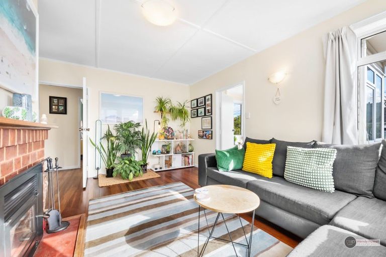 Photo of property in 4 Poole Street, Taita, Lower Hutt, 5011