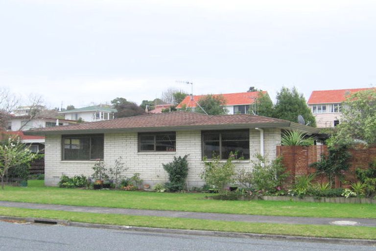 Photo of property in 33 Shelley Street, Otumoetai, Tauranga, 3110