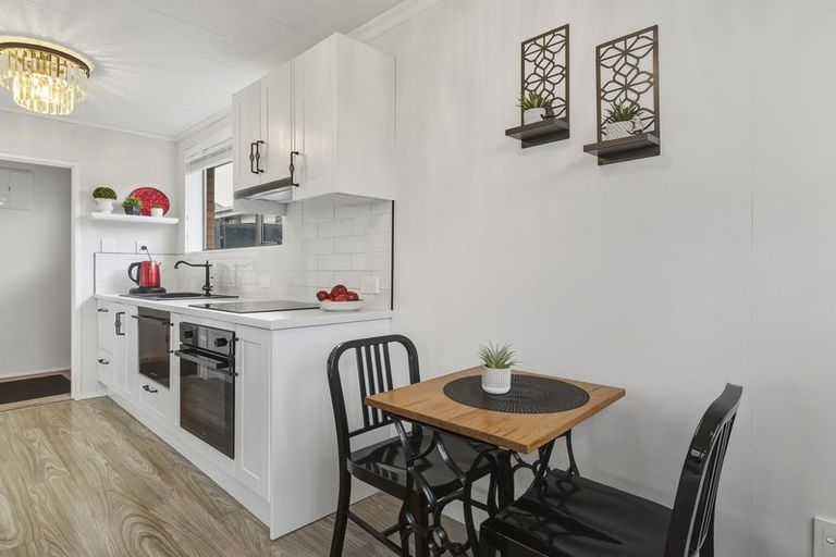 Photo of property in 39 Rutherford Street, Caversham, Dunedin, 9012