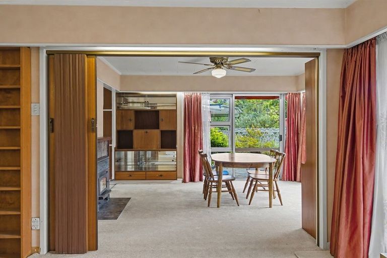 Photo of property in 114 Romilly Street, Westport, 7825