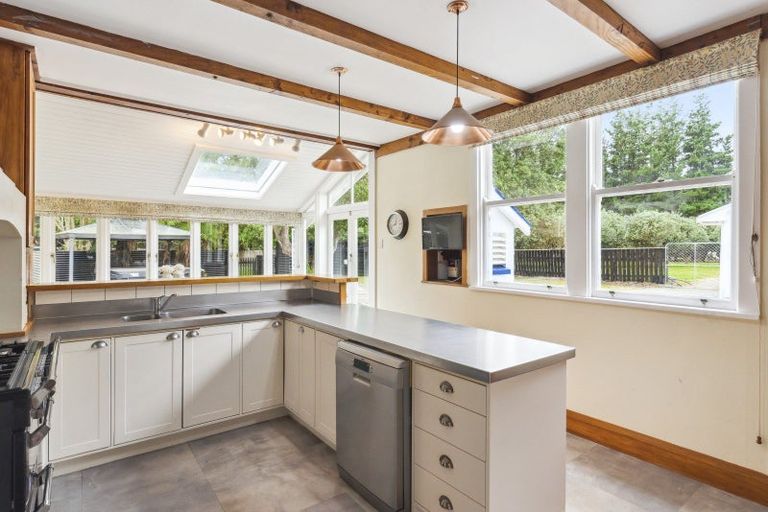 Photo of property in 108 State Highway 57, Levin, 5510