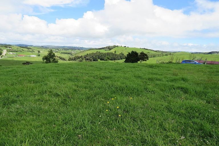 Photo of property in 134 Heatley Road, Whakapirau, Maungaturoto, 0583