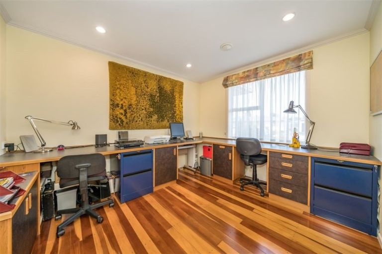 Photo of property in 4 Burns Grove, Trentham, Upper Hutt, 5018