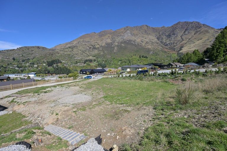 Photo of property in 24 Morning Star Terrace, Arthurs Point, Queenstown, 9371