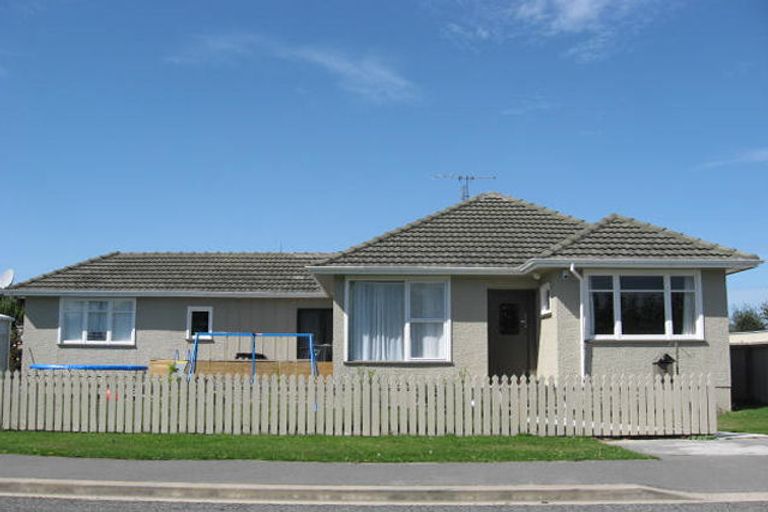 Photo of property in 1 Tarbottons Road, Tinwald, Ashburton, 7700