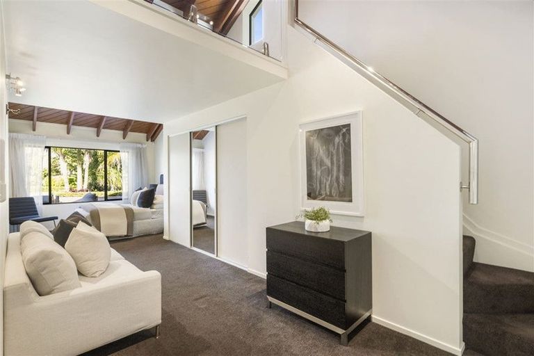 Photo of property in 40 Takutai Avenue, Bucklands Beach, Auckland, 2012