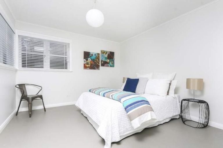 Photo of property in 20 Tirotai Crescent, Westmere, Auckland, 1022