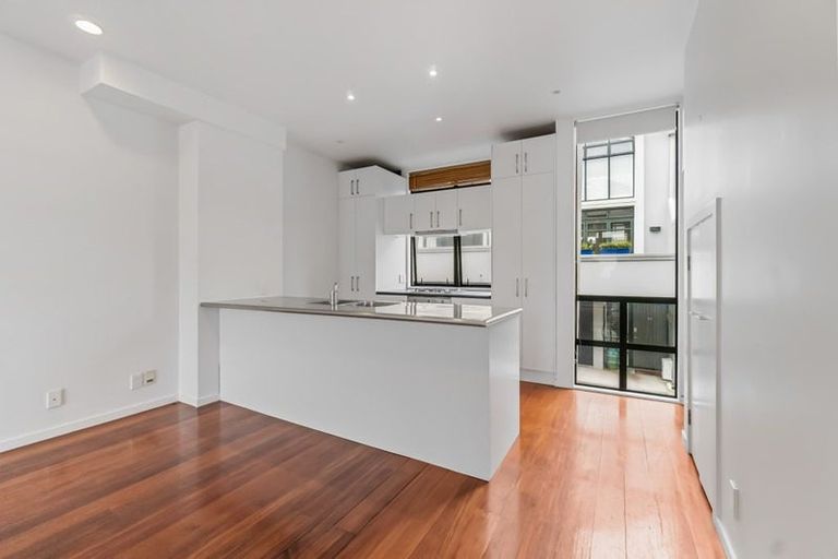 Photo of property in 9/28 Williamson Avenue, Grey Lynn, Auckland, 1021