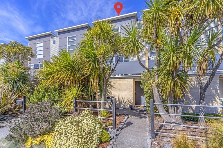 Photo of property in 140 Purchas Street, Edgeware, Christchurch, 8013