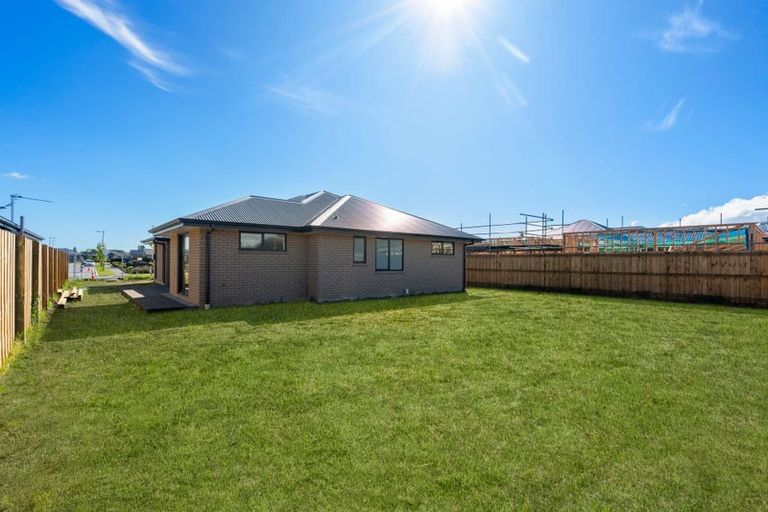 Photo of property in 19 Quaifes Road, Halswell, Christchurch, 8025