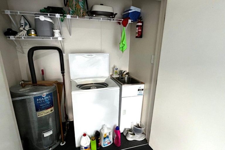 Photo of property in 30 Ada Street, Hokowhitu, Palmerston North, 4410