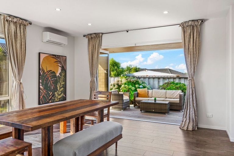 Photo of property in 57 Pohutukawa Parade, Riverhead, 0820