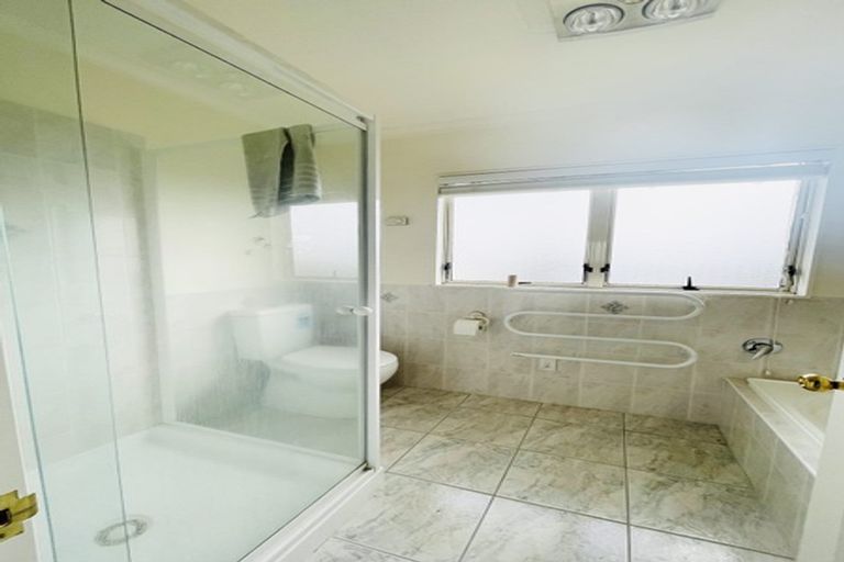 Photo of property in 6 Etwall Court, Dannemora, Auckland, 2016