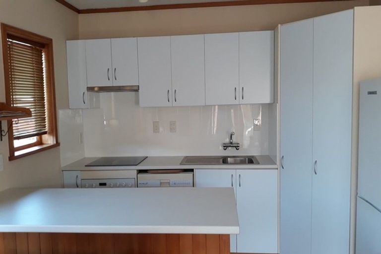 Photo of property in 2/141 Fitzherbert Avenue, West End, Palmerston North, 4410