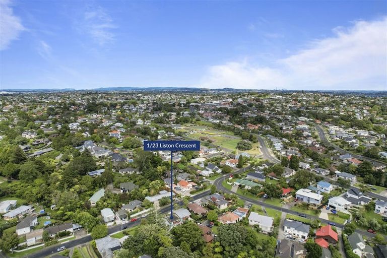 Photo of property in 1/23 Liston Crescent, Cockle Bay, Auckland, 2014
