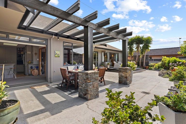 Photo of property in 114 Tuihana Drive, Papamoa Beach, Papamoa, 3118