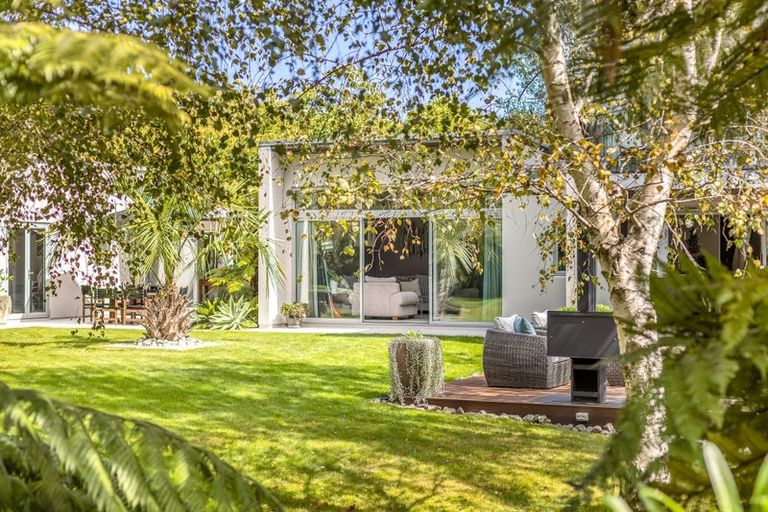 Photo of property in 124 Maui Pomare Road, Nikau Valley, Paraparaumu, 5032