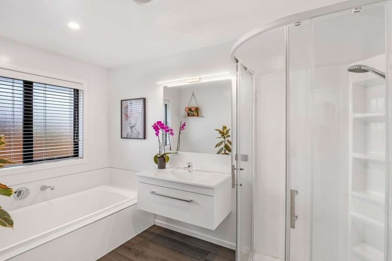 Photo of property in 18 Amur Crescent, Rolleston, 7615