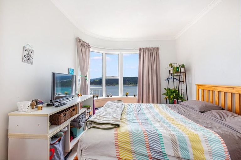 Photo of property in 110 Grafton Road, Roseneath, Wellington, 6011