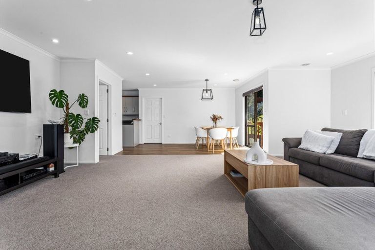 Photo of property in 5 Ocean View Road, Coastlands, Whakatane, 3120