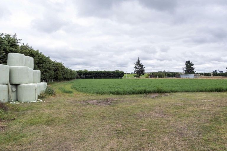 Photo of property in 22 Levels Plain Road, Levels, Timaru, 7975