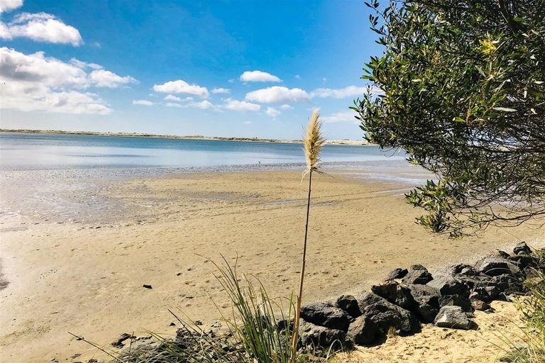 Photo of property in 8c Breve Street, Mangawhai Heads, Mangawhai, 0505