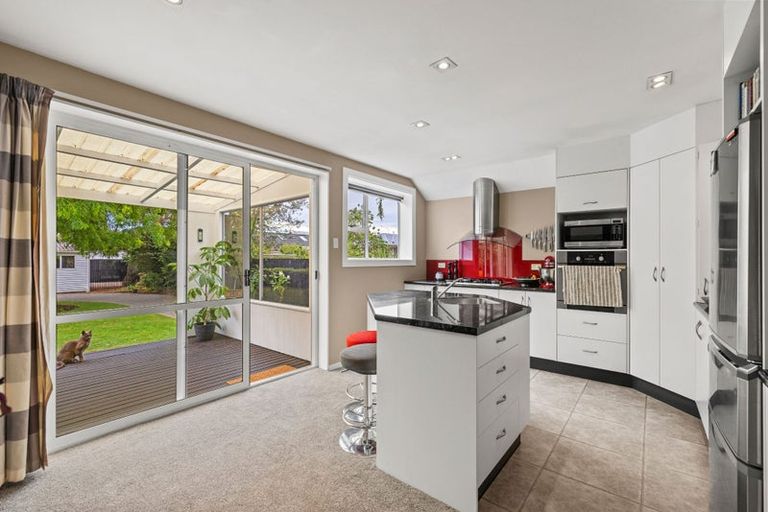 Photo of property in 39 Plynlimon Road, Fendalton, Christchurch, 8052