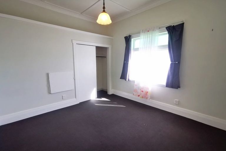 Photo of property in 22 Storey Avenue, Forest Lake, Hamilton, 3200