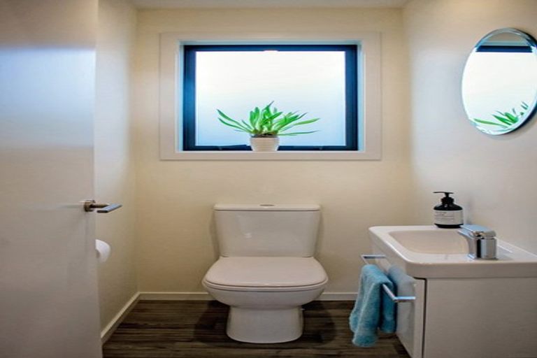 Photo of property in 8 Chatham Rise, Seaward Bush, Invercargill, 9812