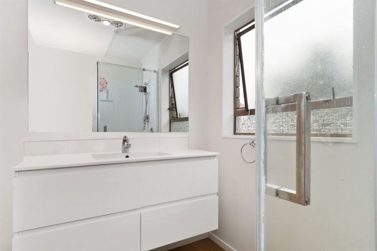 Photo of property in 10b Taupo Avenue, Mount Maunganui, 3116