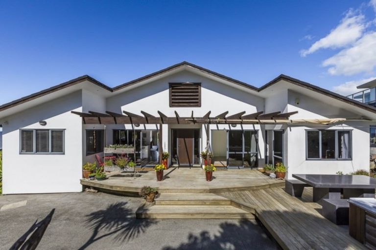 Photo of property in 1169 Whangaparaoa Road, Gulf Harbour, Whangaparaoa, 0930