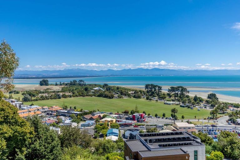 Photo of property in 25 Champion Terrace, Moana, Nelson, 7011