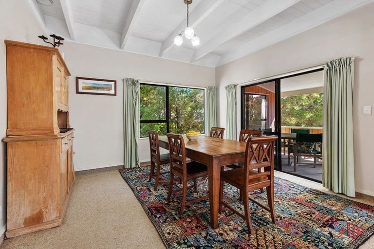 Photo of property in 3 William Pitcher Place, Greenhithe, Auckland, 0632