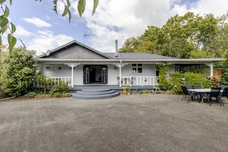 Photo of property in 48 Maire Street, Inglewood, 4330