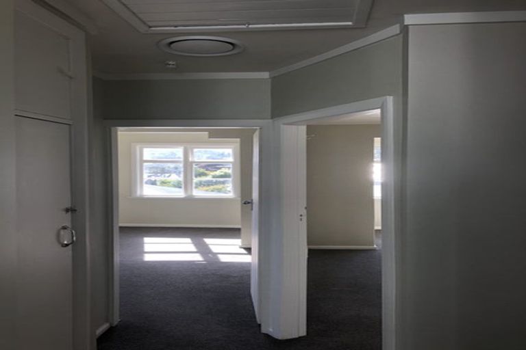 Photo of property in 11 Lancaster Street, Karori, Wellington, 6012