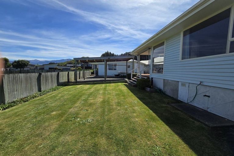 Photo of property in 53 Kotuku Road, South Bay, Kaikoura, 7300