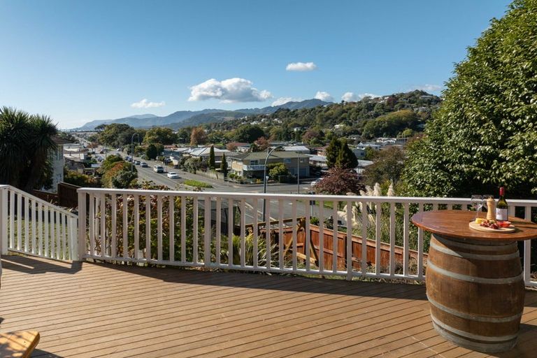 Photo of property in 200 Saint Vincent Street, Toi Toi, Nelson, 7010